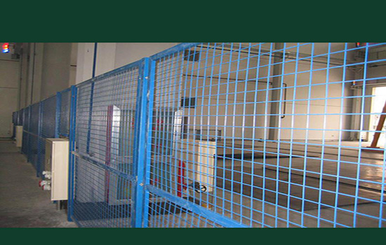 電焊<a href=http://m.nwpz.com.cn target=_blank class=infotextkey><a href=http://m.nwpz.com.cn target=_blank class=infotextkey>護欄</a>網(wǎng)</a>