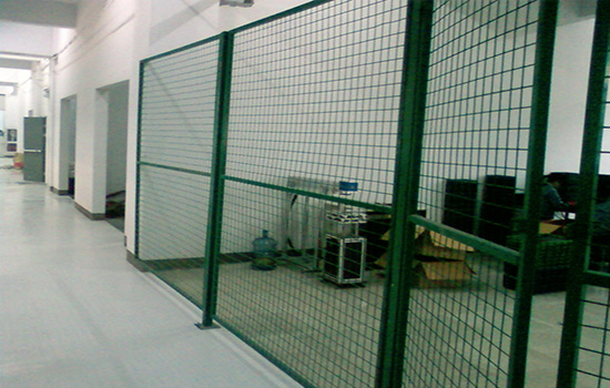 車間隔離<a href=http://m.nwpz.com.cn target=_blank class=infotextkey><a href=http://m.nwpz.com.cn target=_blank class=infotextkey>護(hù)欄</a>網(wǎng)</a>