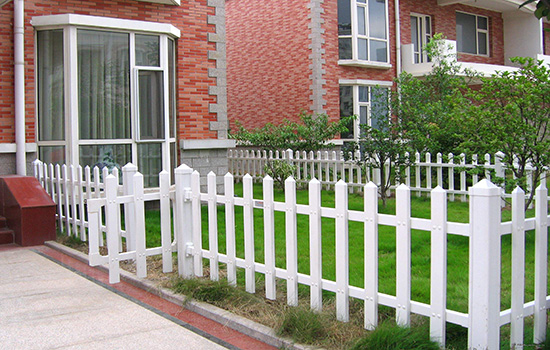 花園<a href=http://m.nwpz.com.cn target=_blank class=infotextkey>圍欄</a>