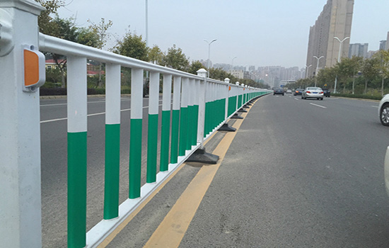 道路市政<a href=http://m.nwpz.com.cn target=_blank class=infotextkey>護欄</a>